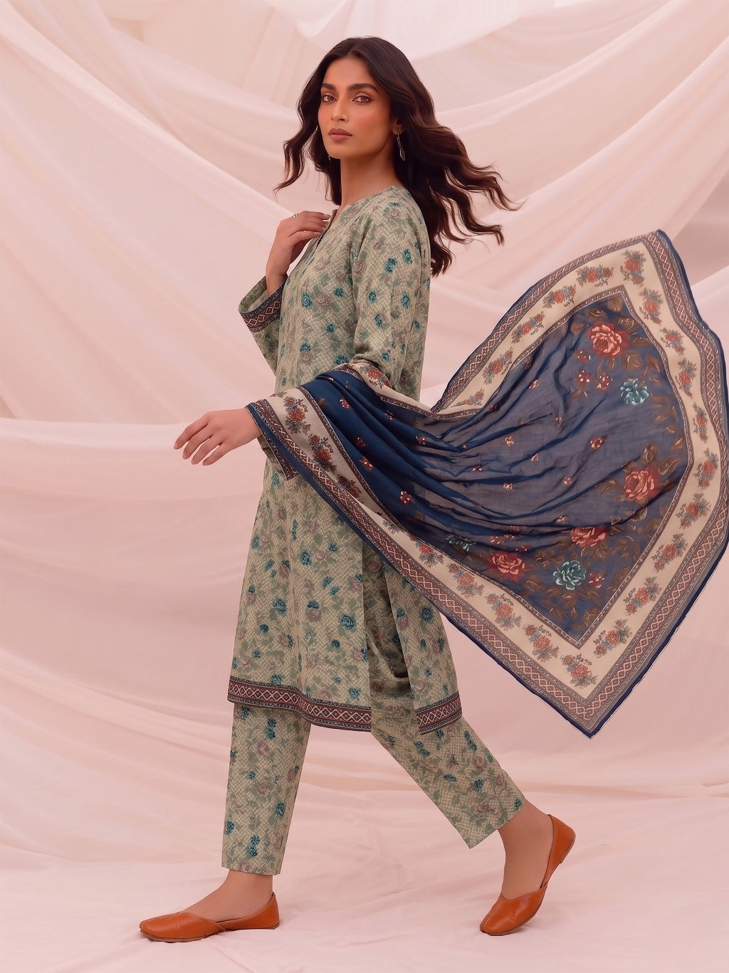 3 Pcs Lawn Unstitched Suit 518